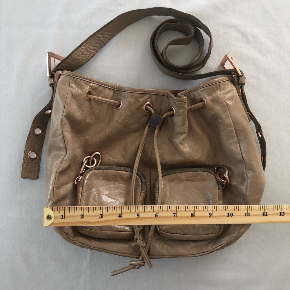 TED BAKER Crinkled Leather Chunky Chain Drawstring Bag - Picture 13 of 16